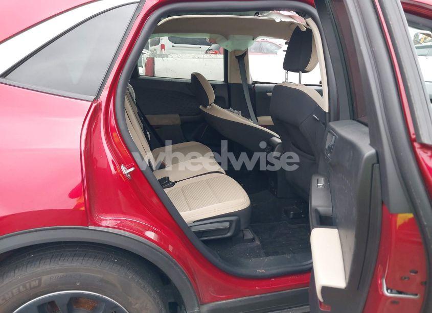 Photo 8 of 2020 Ford Escape SE (VIN 1FMCU0G69LUB02336)