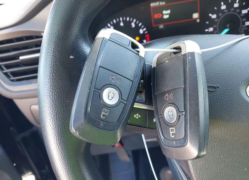 Photo 11 of 2020 Ford Escape SE (VIN 1FMCU0G69LUB41279)