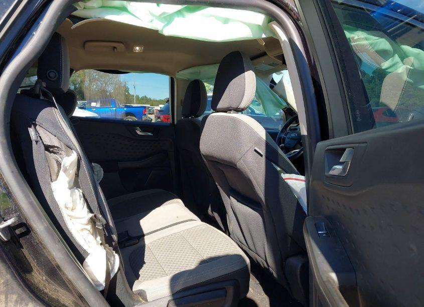 Photo 8 of 2020 Ford Escape SE (VIN 1FMCU0G69LUB41279)