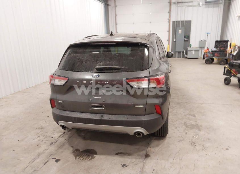 Photo 17 of 2020 Ford Escape SE (VIN 1FMCU0G69LUB67574)