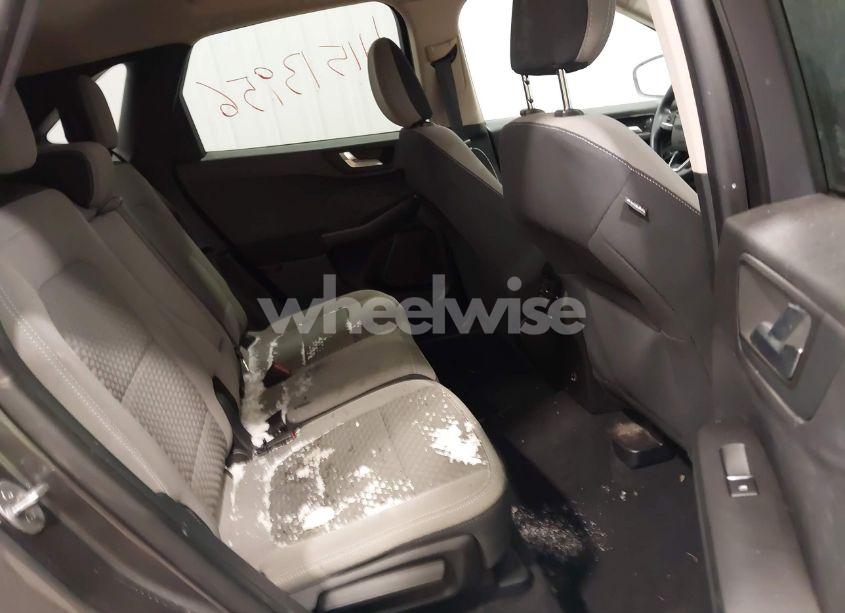 Photo 8 of 2020 Ford Escape SE (VIN 1FMCU0G69LUB67574)