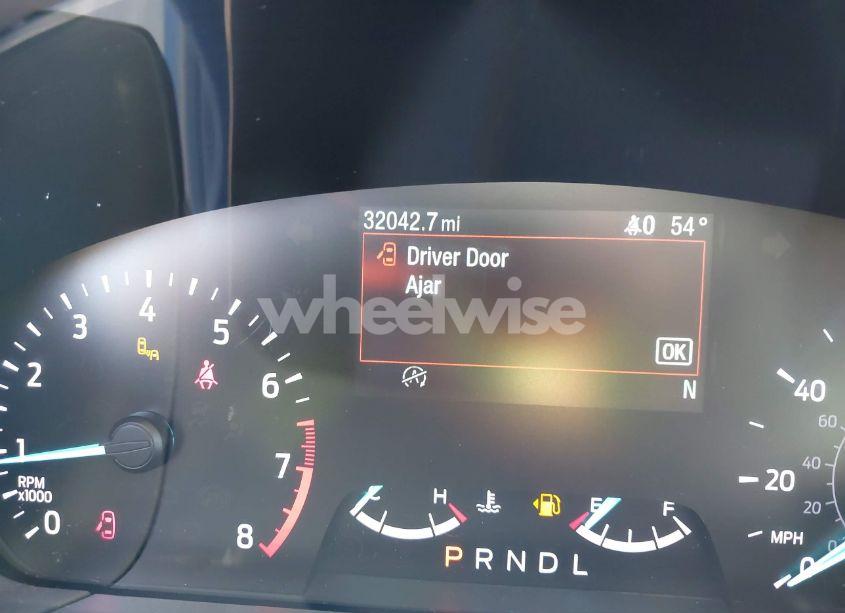 Photo 15 of 2020 Ford Escape SE (VIN 1FMCU0G69LUB92961)