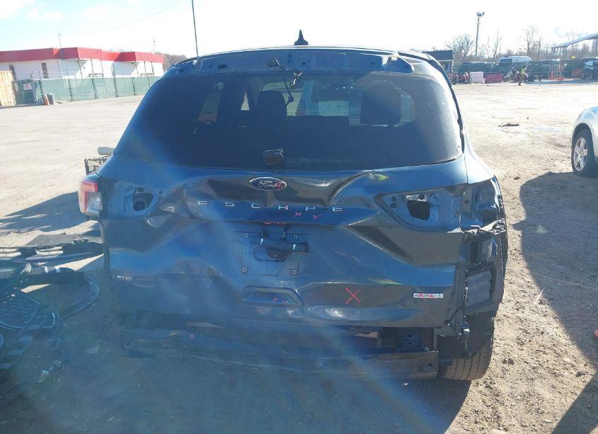 Photo 17 of 2020 Ford Escape SE (VIN 1FMCU0G69LUC02436)