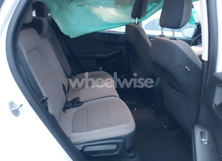 Photo 8 of 2022 Ford Escape SE (VIN 1FMCU0G69NUB38739)