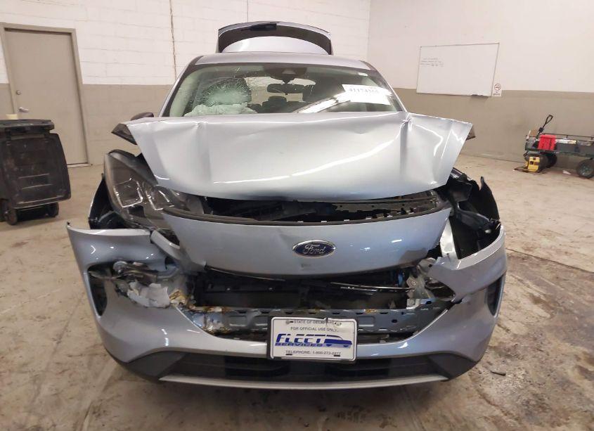 Photo 6 of 2022 Ford Escape SE (VIN 1FMCU0G69NUB49501)