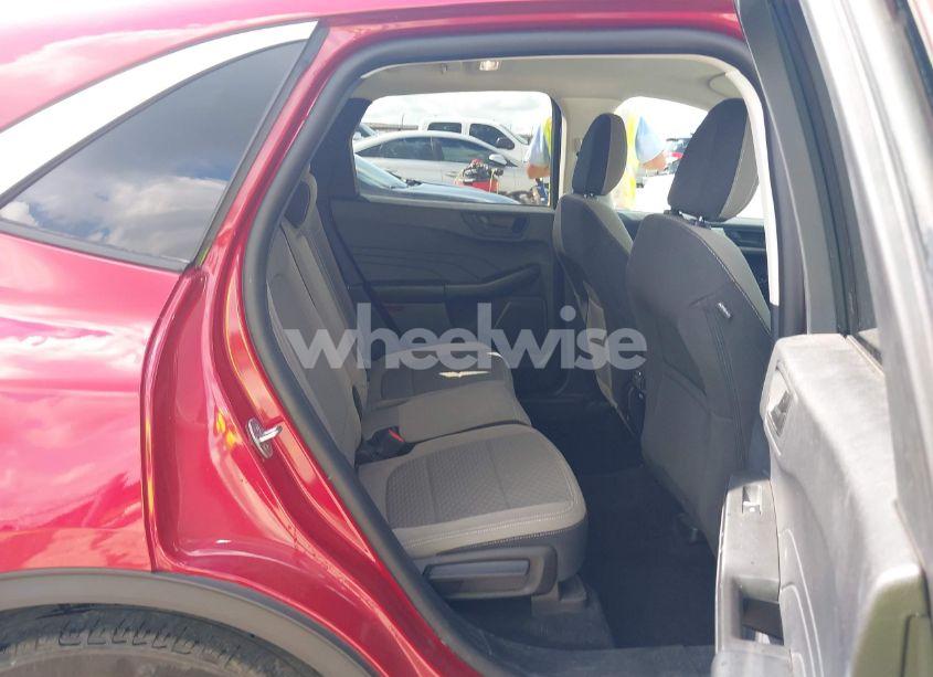 Photo 8 of 2022 Ford Escape SE (VIN 1FMCU0G69NUB54973)