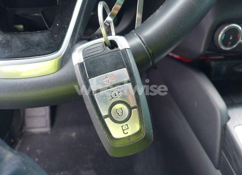 Photo 11 of 2022 Ford Escape SE (VIN 1FMCU0G69NUB93014)