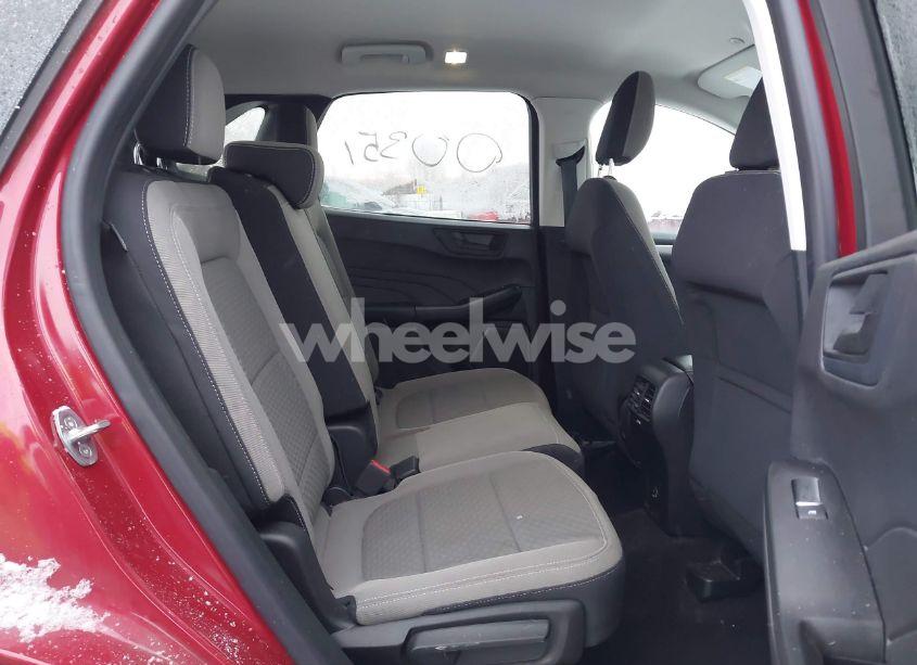 Photo 8 of 2022 Ford Escape SE (VIN 1FMCU0G69NUC00351)