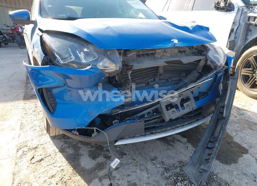 Photo 6 of 2020 Ford Escape SE (VIN 1FMCU0G6XLUB30422)