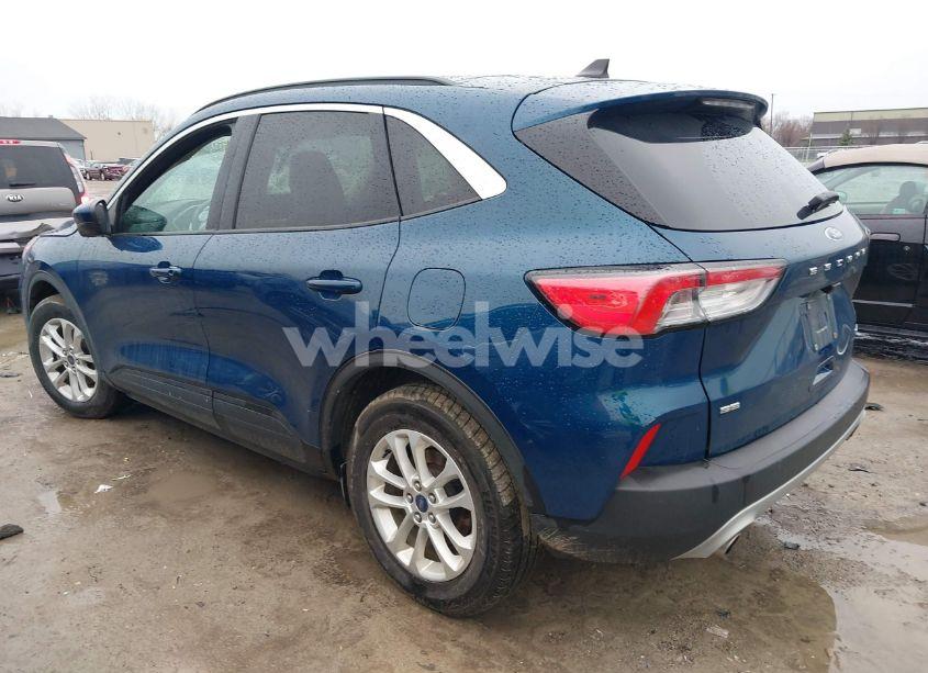 Photo 15 of 2020 Ford Escape SE (VIN 1FMCU0G6XLUB32252)
