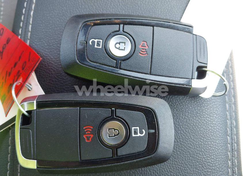 Photo 11 of 2020 Ford Escape SE (VIN 1FMCU0G6XLUC54979)