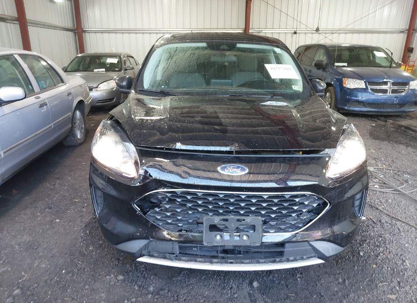 Photo 12 of 2022 Ford Escape SE (VIN 1FMCU0G6XNUB06558)