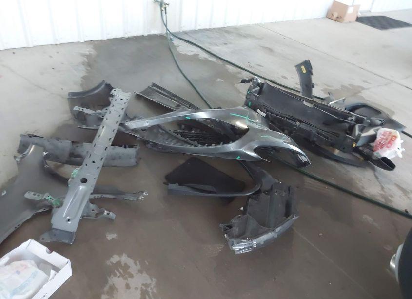 Photo 12 of 2022 Ford Escape SE (VIN 1FMCU0G6XNUB15969)