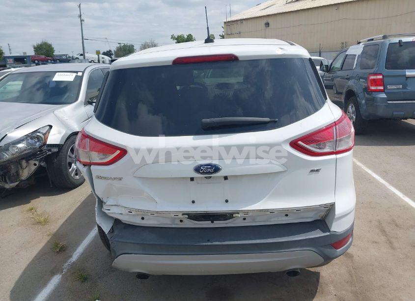 Photo 17 of 2015 Ford Escape SE (VIN 1FMCU0G70FUA44162)