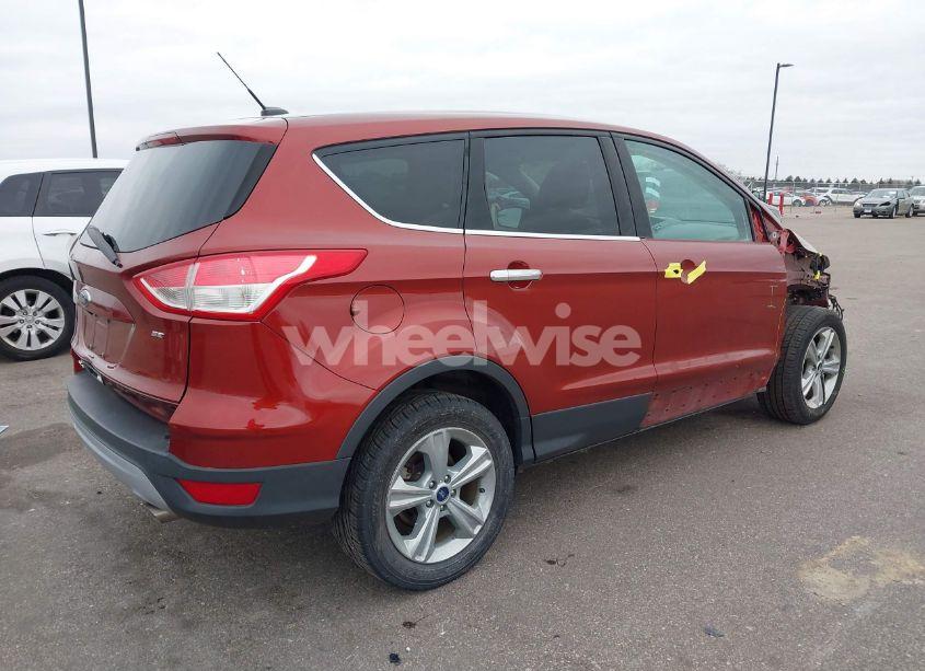 Photo 4 of 2015 Ford Escape SE (VIN 1FMCU0G70FUA52407)