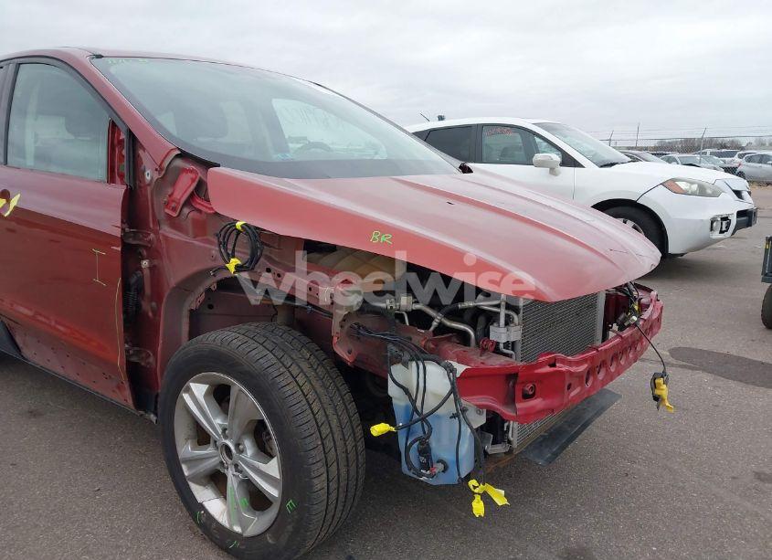 Photo 6 of 2015 Ford Escape SE (VIN 1FMCU0G70FUA52407)