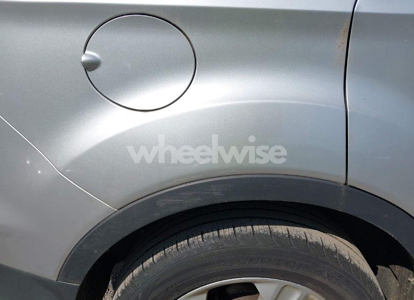 Photo 12 of 2015 Ford Escape SE (VIN 1FMCU0G70FUB70182)