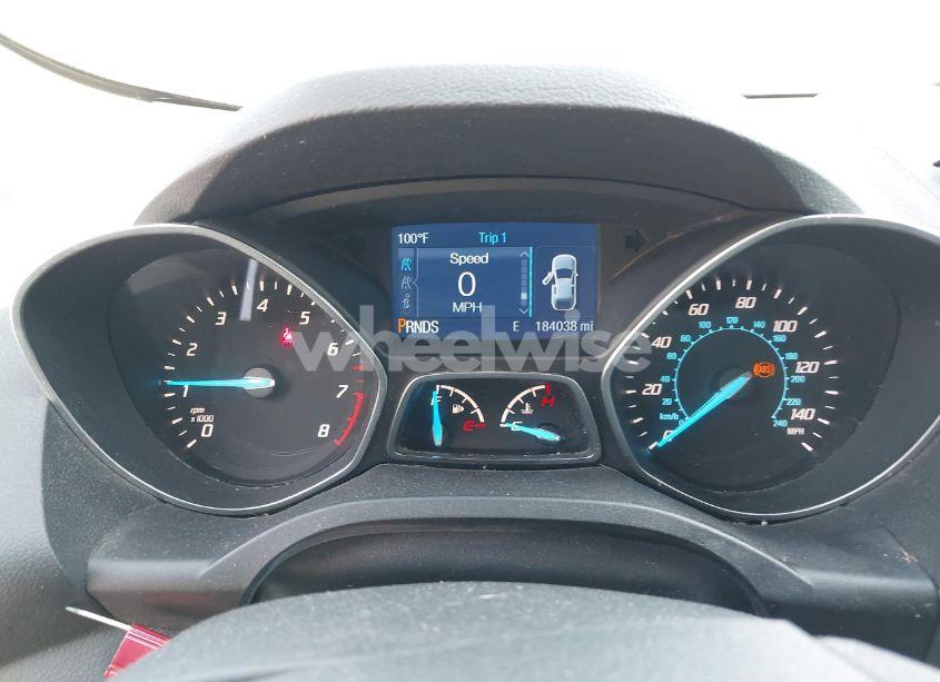 Photo 7 of 2015 Ford Escape SE (VIN 1FMCU0G70FUB70182)