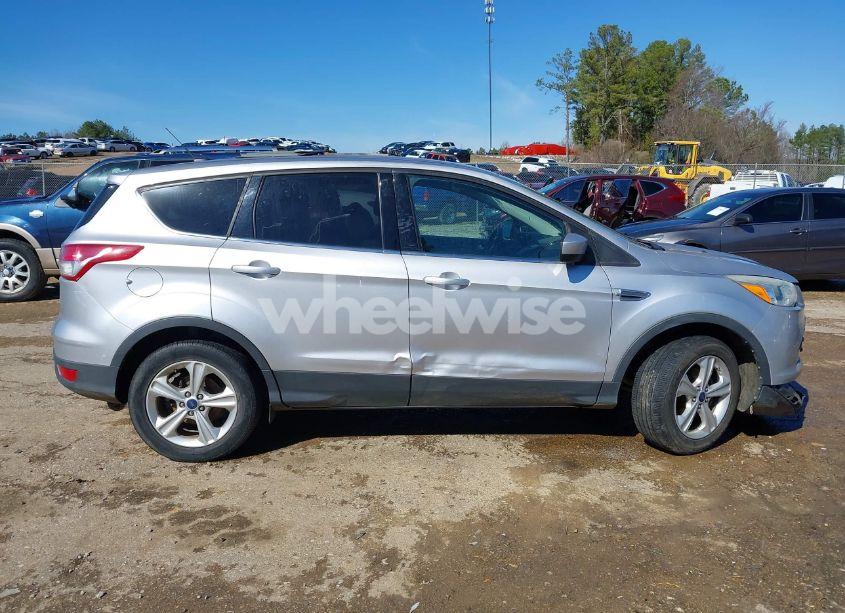 Photo 13 of 2015 Ford Escape SE (VIN 1FMCU0G70FUC44880)
