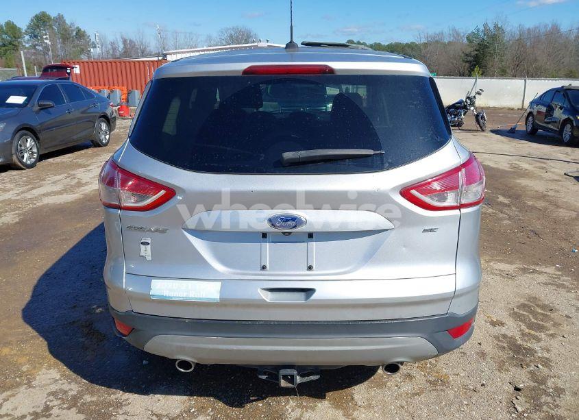 Photo 16 of 2015 Ford Escape SE (VIN 1FMCU0G70FUC44880)