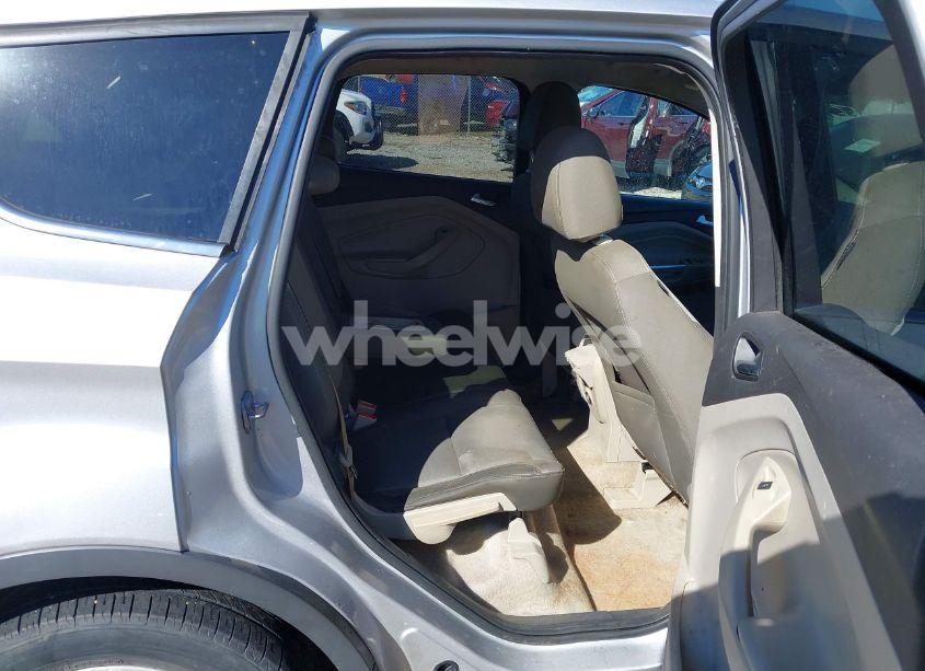 Photo 8 of 2015 Ford Escape SE (VIN 1FMCU0G70FUC44880)