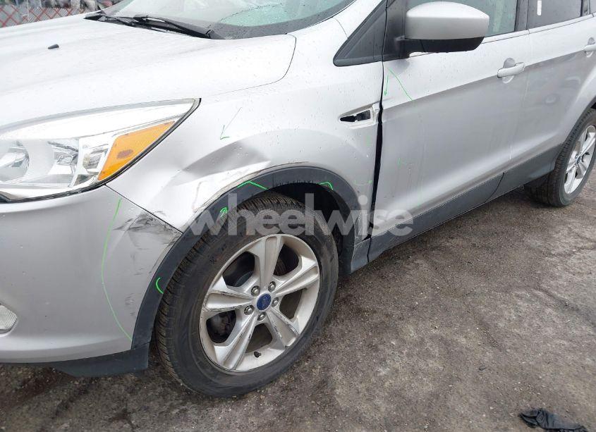 Photo 6 of 2016 Ford Escape SE (VIN 1FMCU0G70GUA28559)