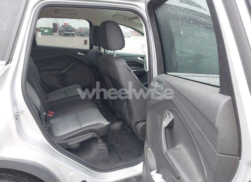 Photo 8 of 2016 Ford Escape SE (VIN 1FMCU0G70GUA28559)