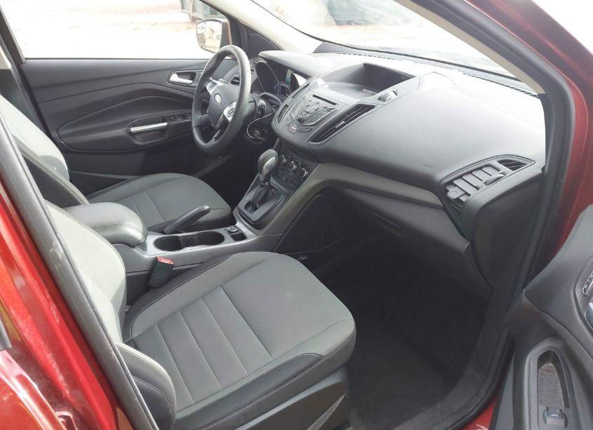 Photo 5 of 2016 Ford Escape SE (VIN 1FMCU0G70GUB61516)