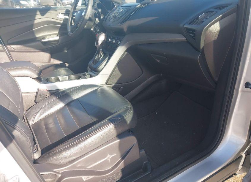 Photo 5 of 2015 Ford Escape SE (VIN 1FMCU0G71FUA58409)