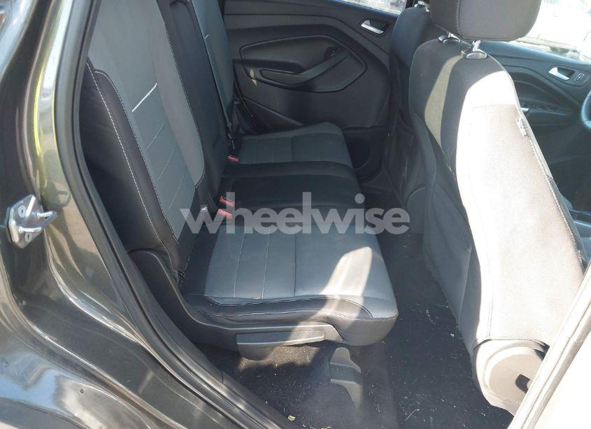 Photo 8 of 2015 Ford Escape SE (VIN 1FMCU0G71FUA88154)