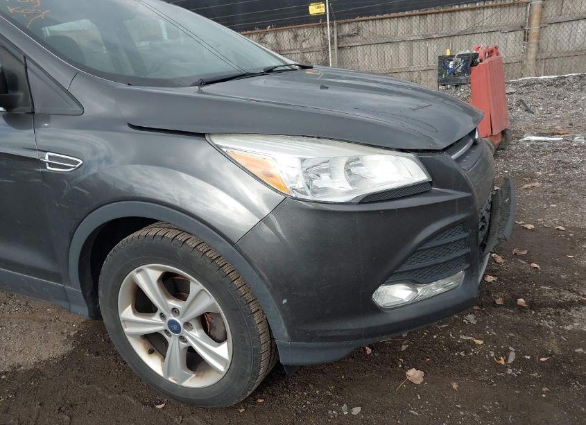 Photo 6 of 2015 Ford Escape SE (VIN 1FMCU0G71FUA90129)