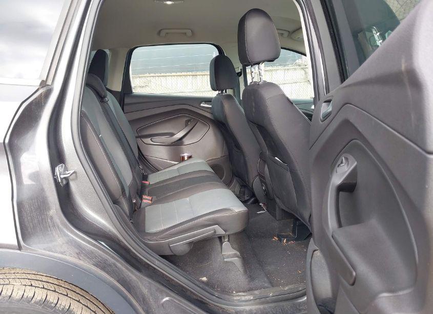 Photo 8 of 2015 Ford Escape SE (VIN 1FMCU0G71FUA90129)