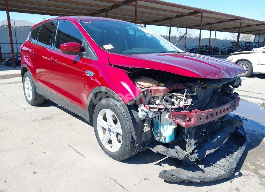2015 Ford Escape SE (VIN 1FMCU0G71FUC04064) main photo