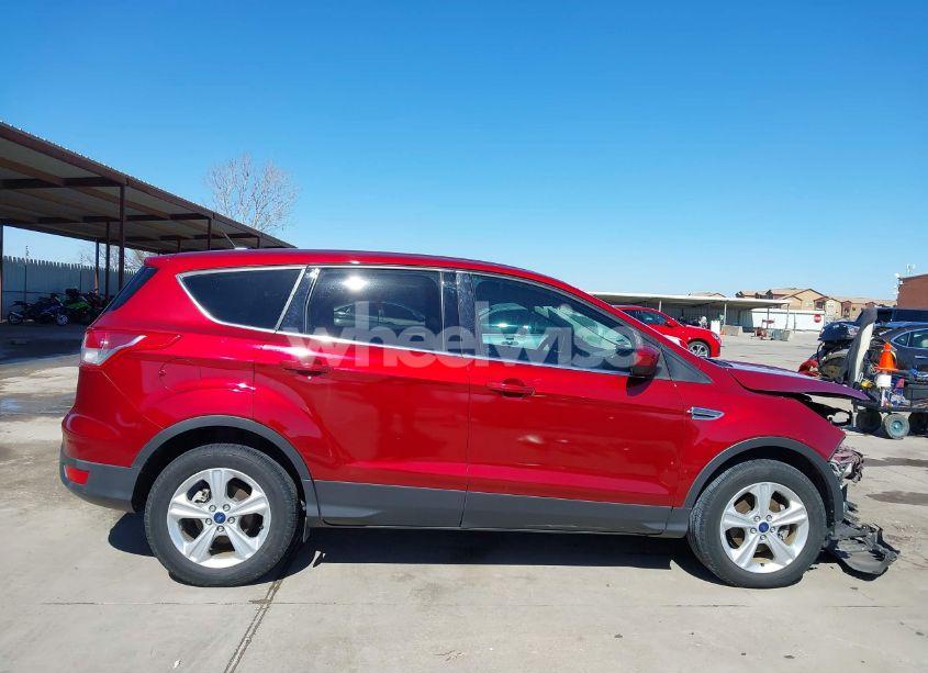 Photo 14 of 2015 Ford Escape SE (VIN 1FMCU0G71FUC04064)