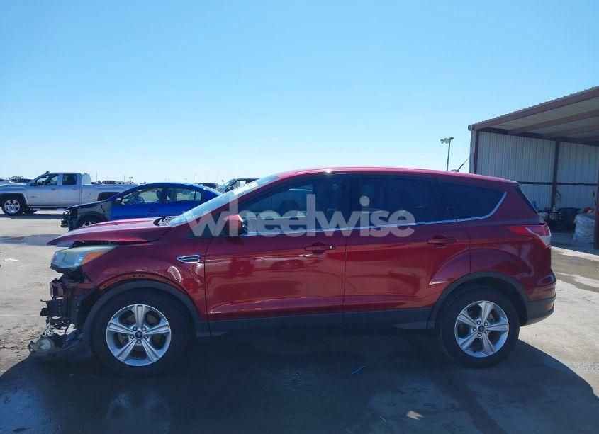 Photo 15 of 2015 Ford Escape SE (VIN 1FMCU0G71FUC04064)