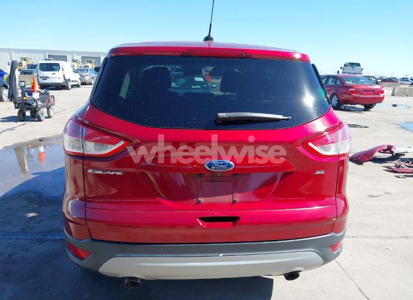 Photo 17 of 2015 Ford Escape SE (VIN 1FMCU0G71FUC04064)