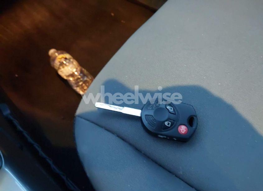 Photo 11 of 2016 Ford Escape SE (VIN 1FMCU0G71GUC04230)