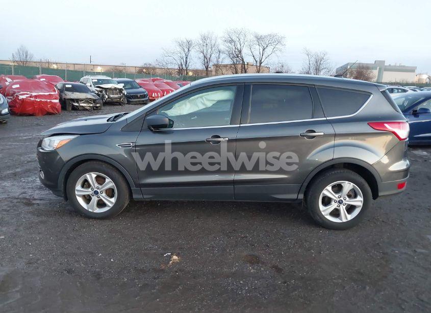 Photo 14 of 2016 Ford Escape SE (VIN 1FMCU0G71GUC04230)