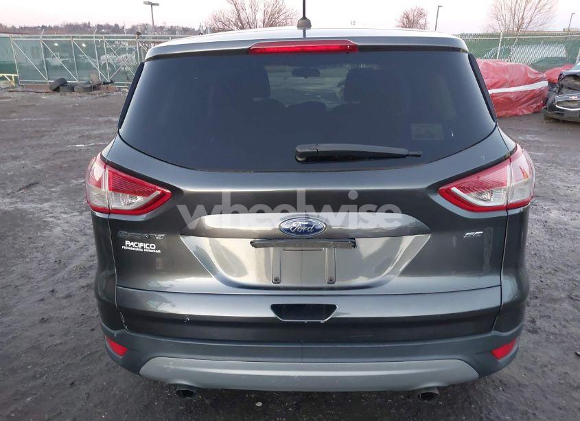 Photo 16 of 2016 Ford Escape SE (VIN 1FMCU0G71GUC04230)