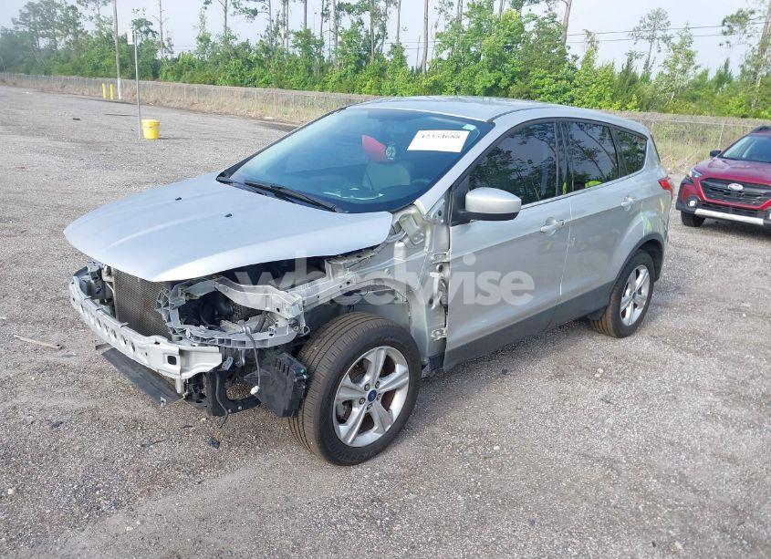 Photo 2 of 2016 Ford Escape SE (VIN 1FMCU0G71GUC06298)