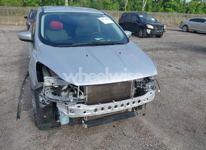 Photo 6 of 2016 Ford Escape SE (VIN 1FMCU0G71GUC06298)