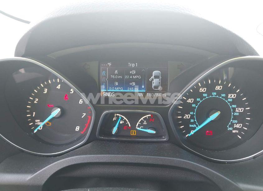 Photo 7 of 2016 Ford Escape SE (VIN 1FMCU0G71GUC06298)