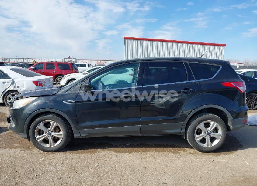 Photo 14 of 2015 Ford Escape SE (VIN 1FMCU0G72FUB80891)