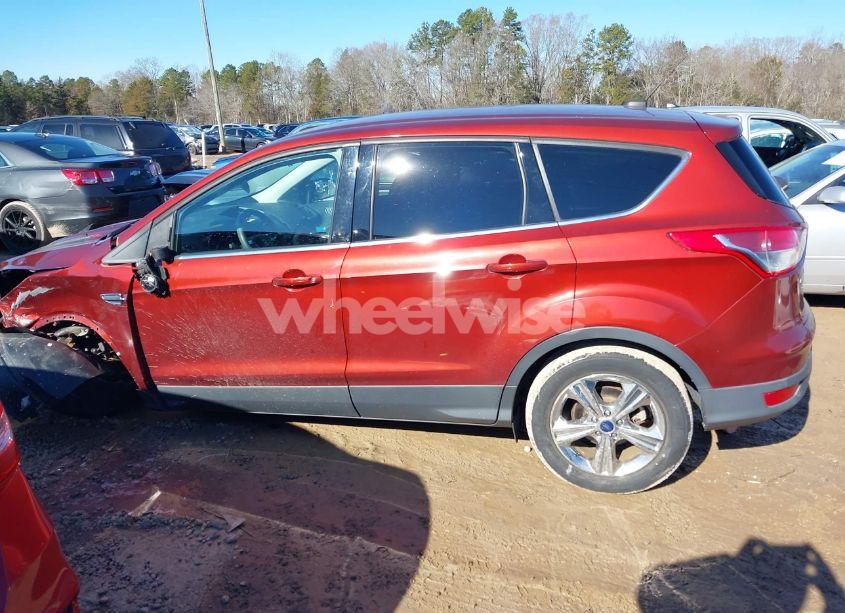 Photo 15 of 2016 Ford Escape SE (VIN 1FMCU0G72GUB64269)
