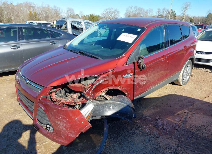 Photo 2 of 2016 Ford Escape SE (VIN 1FMCU0G72GUB64269)