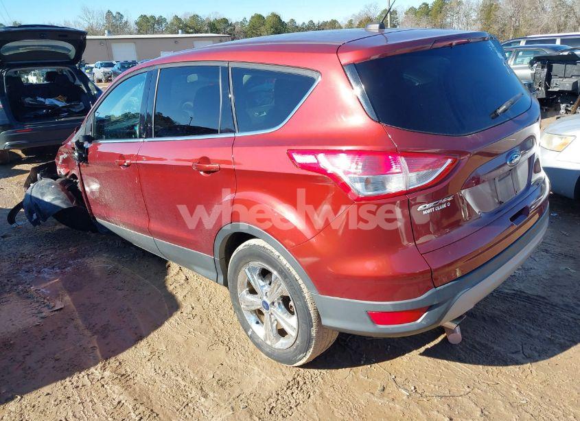 Photo 3 of 2016 Ford Escape SE (VIN 1FMCU0G72GUB64269)