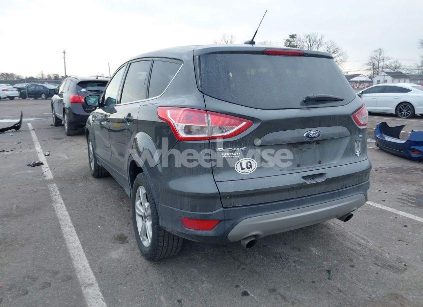 Photo 3 of 2016 Ford Escape SE (VIN 1FMCU0G72GUC90860)