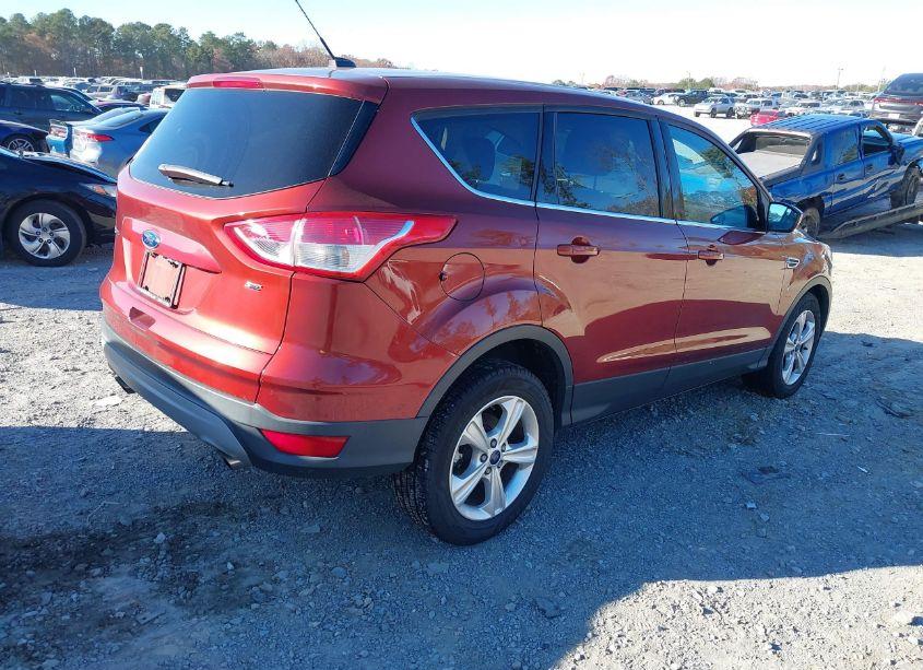 Photo 4 of 2015 Ford Escape SE (VIN 1FMCU0G73FUA28408)