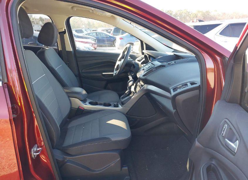 Photo 5 of 2015 Ford Escape SE (VIN 1FMCU0G73FUA28408)