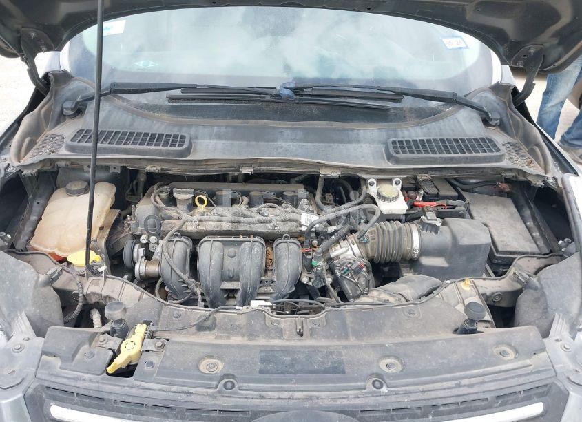 Photo 10 of 2015 Ford Escape SE (VIN 1FMCU0G73FUA61294)